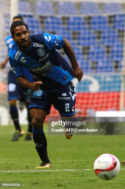 71 Brayan Angulo Colombian Soccer Player Stock Photos, HighRes