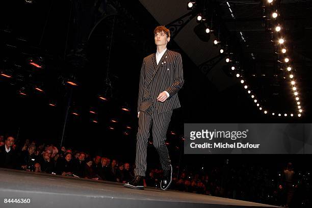 Model walks the catwalk at the Dior Homme fashion show during Paris Fashion Week Menswear Autumn/Winter 2009 on January 25, 2009 in Paris, France.
