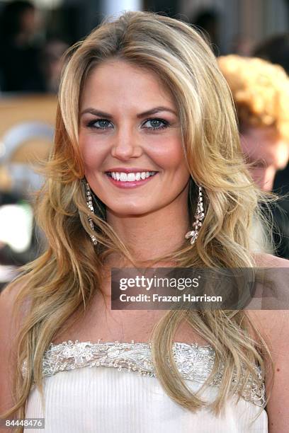 Actress Jennifer Morrison arrives at the 15th Annual Screen Actors Guild Awards held at the Shrine Auditorium on January 25, 2009 in Los Angeles,...