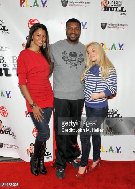 Claudia Jordan, Roger Cross and Colleen Shannon attend the Babes On The Bull Benefiting P.L.A.Y at the Saddle Ranch Chop House on January 25, 2009 in...