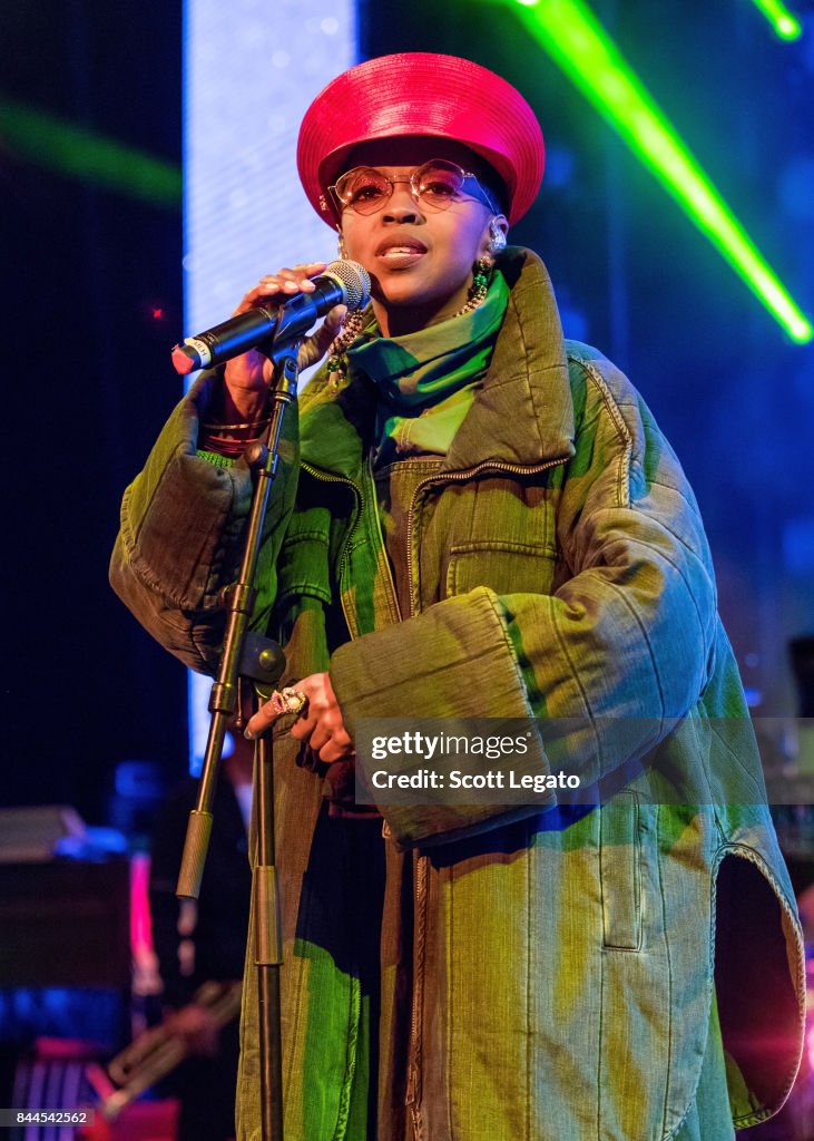 Nas and Lauryn Hill In Concert - Sterling Heights, MI