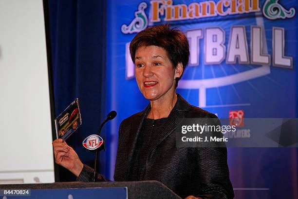 Alex Sink Photos and Premium High Res Pictures - Getty Images