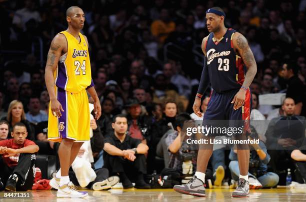 Kobe Bryant of the Los Angeles Lakers and LeBron James of the Cleveland Cavaliers look on during the game at Staples Center on January 19, 2009 in...