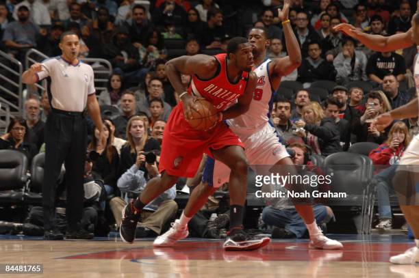 Greg Oden of the Portland Trail Blazers makes a move in the post against DeAndre Jordan of the Los Angeles Clippers at Staples Center on January 26,...