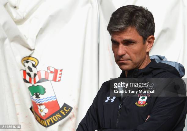 Mauricio Pellegrino, Manager of Southampton looks on during the Premier League match between Southampton and Watford at St Mary's Stadium on...