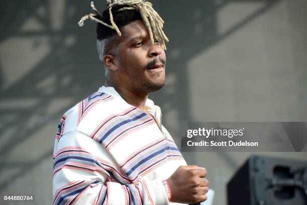 Black Way Rapper Father 83 Awful Records Stock Photos, High-Res Pictures, and Images - Getty Images