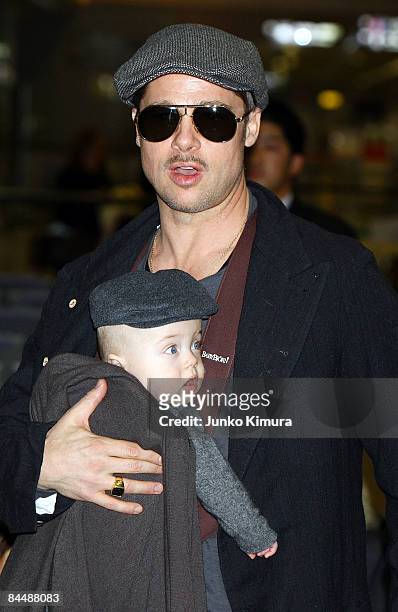 Actor Brad Pitt arrives at Narita International Airport with his child Knox Jolie-Pitt on January 27, 2009 in Narita, Chiba, Japan. Brad is visiting...