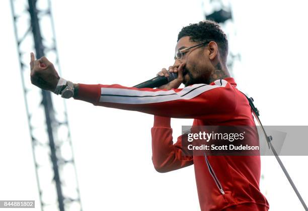 Rapper Pnb Rock Photos and Premium High Res Pictures - Getty Images
