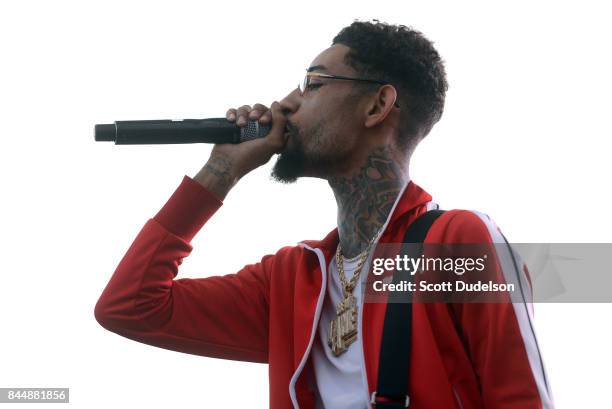 Pnb Da Rapper Rapper Pnb Rock Photos and Premium High Res Pictures - Getty Images