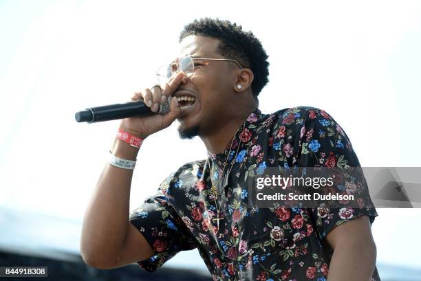 Coze Rapper Rapper Cozz Photos and Premium High Res Pictures - Getty Images
