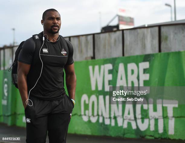 Galway , Ireland - 9 September 2017; Luzuko Vulindlu of Southern Kings arrives prior to the Guinness PRO14 Round 2 match between Connacht and...