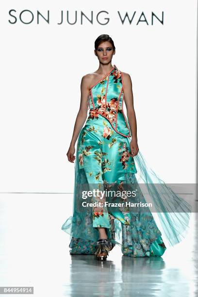 Model walks the runway at the Son Jung Wan fashion show during New York Fashion Week: The Shows at Gallery 3, Skylight Clarkson Sq on September 9,...