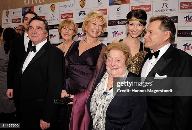 Elmar Wepper, his wife Anita, Angela Wepper, Wilhelmine Wepper, Sophie Wepper and Fritz Wepper attend the Diva Entertainment Award at the Hotel...