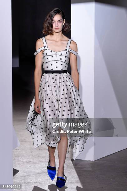 Model walks the runway at the Self-Portrait Spring Summer 2018 Front Row during New York Fashion Week on September 9, 2017 in New York City.