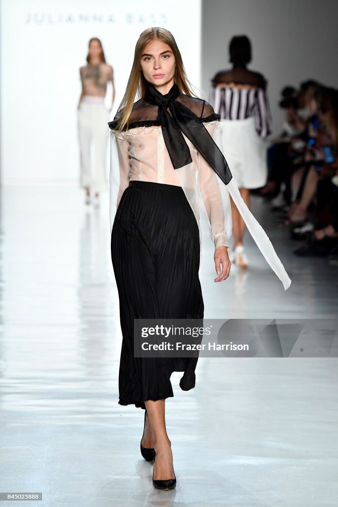 Julianna Bass - Runway - September 2017 - New York Fashion Week: The Shows