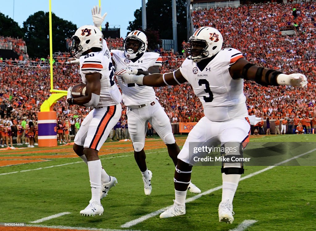 Auburn v Clemson