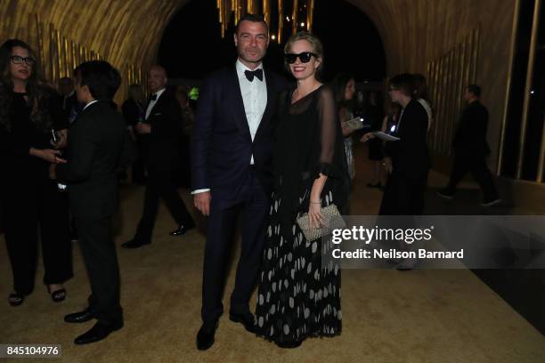 Liev Schreiber and Alexis Bloom attend the 2017 Creative Arts Emmy Awards Creative Arts Ball on September 9, 2017 in Los Angeles, California.