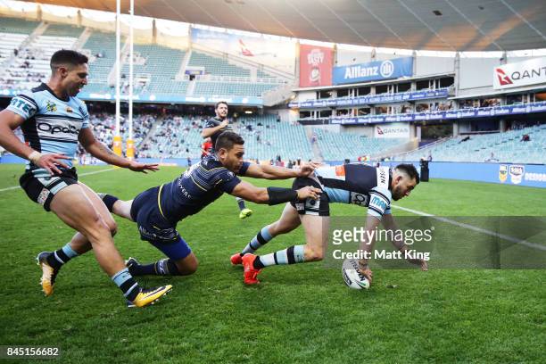 Jack Bird of the Sharks scores a try during the NRL Elimination Final match between the Cronulla Sharks and the North Queensland Cowboys at Allianz...