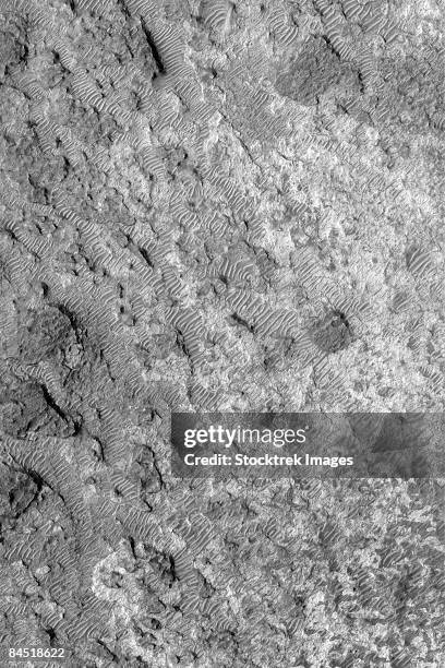 an ancient meteor crater in the northeastern part of noachis terra on mars. - planeta terra fotografías e imágenes de stock