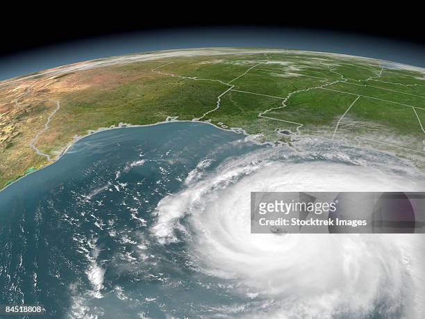 hurricane rita on september 22, 2005. at this point rita reaches category 5 status with sustained winds over 165 mph. - storm dennis fotografías e imágenes de stock