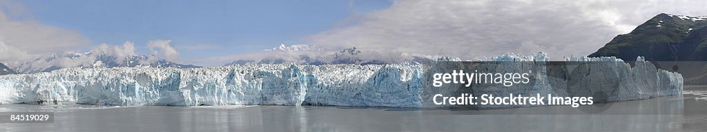 Close-up view of Hubbard Glacier.