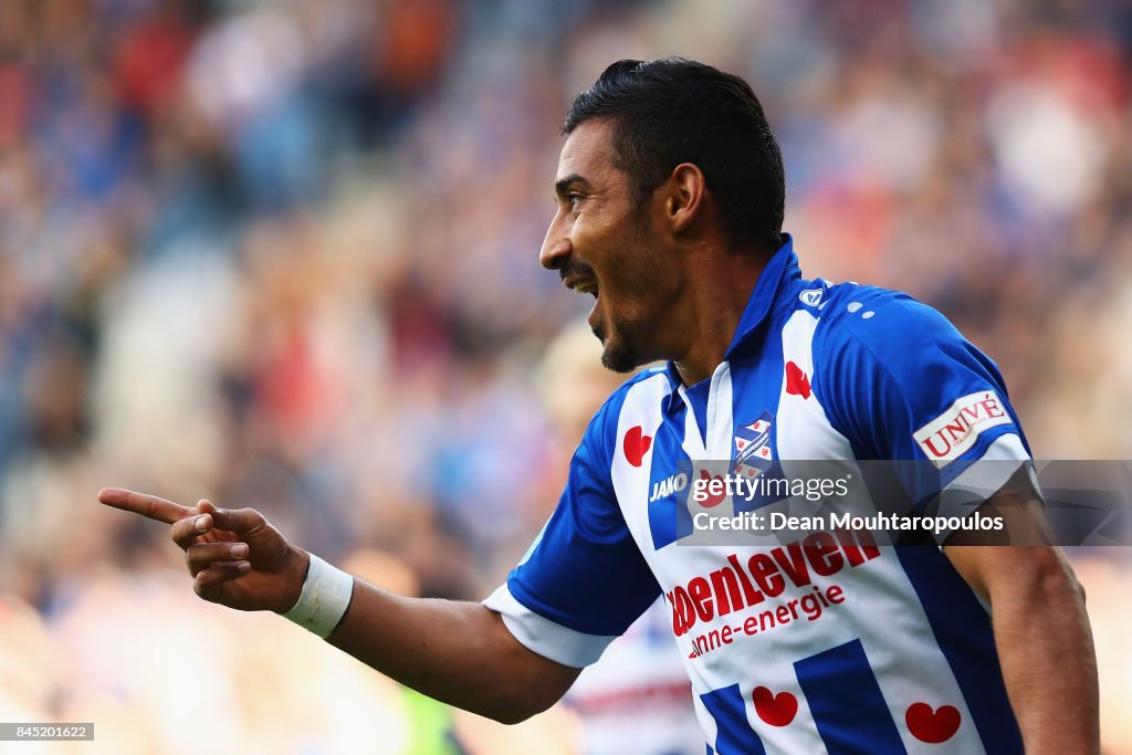 SC Heerenveen v PSV Eindhoven - Eredivisie