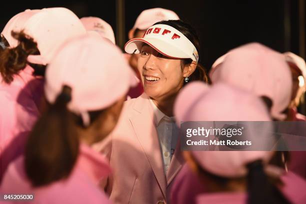 Ji-Hee Lee of South Korea speaks with members of the rookie camp after wiining the final round of the 50th LPGA Championship Konica Minolta Cup 2017...