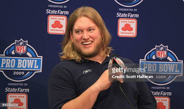Nick Mangold of the New York Jets speaks with the media during the 2009 Pro Bowl press conference at the Convention Center on January 28, 2009 in...