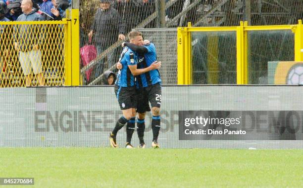 Andrea Petagna of Atalanta BC ceebrates after scoring his team's second goal during the Serie A match between Atalanta BC and US Sassuolo at Stadio...