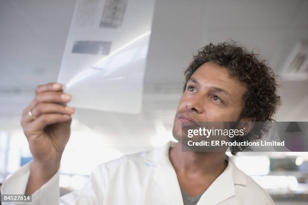 Laboratory Transparency Transparency (Behavior) Photos and Premium High Res Pictures - Getty Images