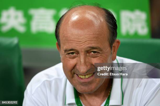 Head coach Miguel Angel Lotina of Tokyo Verdy looks on prior to the J.League J2 match between Tokyo Verdy and Matsumoto Yamaga at Ajinomoto Stadium...