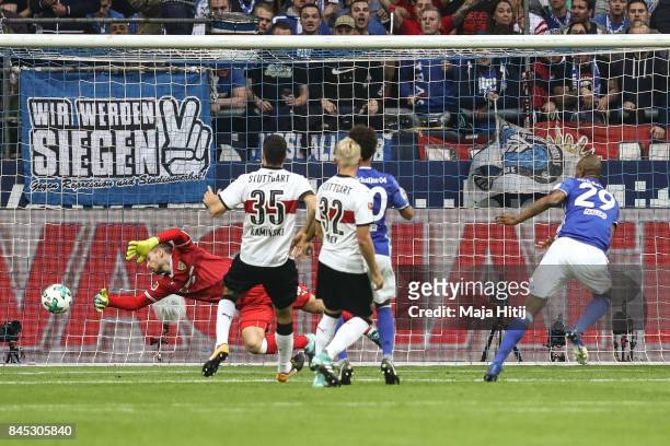 Naldo scores his team's second goal to make it 2-1 during the Bundesliga match between FC Schalke 04 and VfB Stuttgart at Veltins-Arena on September...