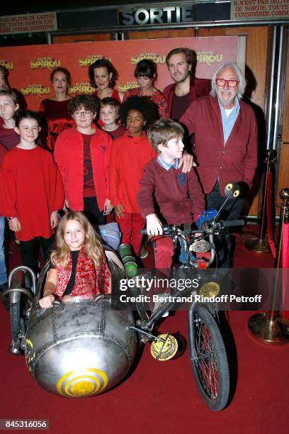 Actresses of the movie Gwendolyn Gourvenec, Armelle Lesniak, Virginie Hocq, Director Nicolas Bary, "Le Petit Spirou" Sacha Pinault, Pierre Richard...