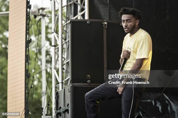 Amine Singer Photos and Premium High Res Pictures - Getty Images