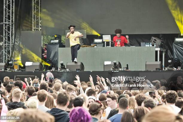 Amine Singer Photos and Premium High Res Pictures - Getty Images