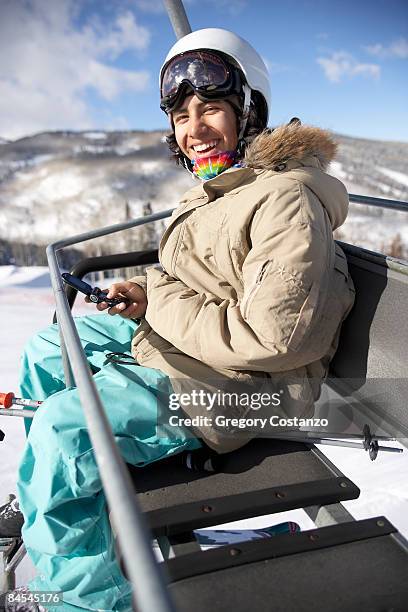 skier on chairlift - avon colorado fotografías e imágenes de stock