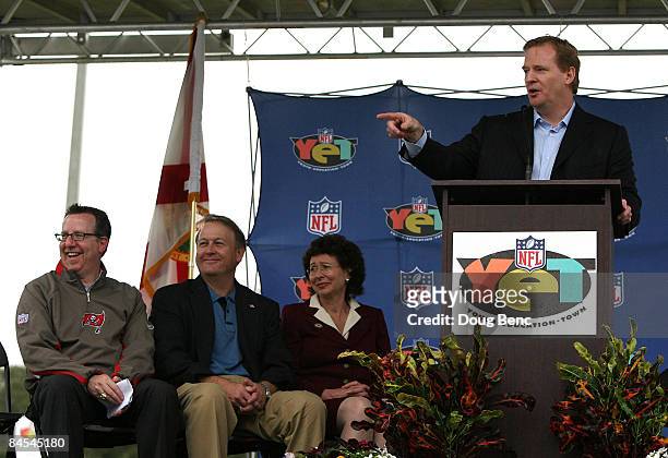 Tampa Bay Buccaneers Co-Chairman Bryan Glazer, Hillsborough County Commissioner Chariman Ken Hagan and Tampa Mayor Pam Iorio look on as NFL...
