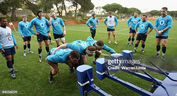 Scrummaging Photos and Premium High Res Pictures - Getty Images