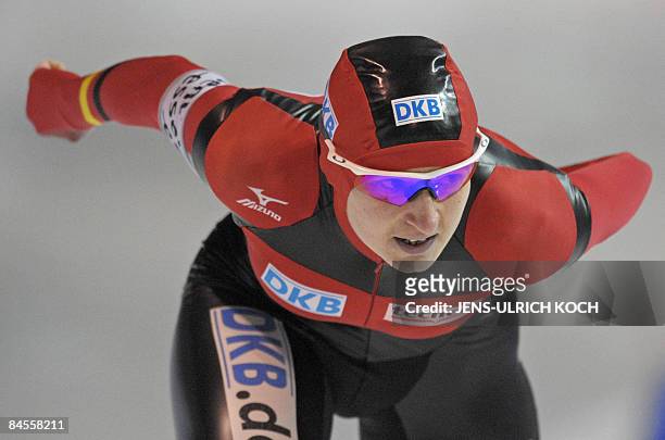 Germany's skater Daniela Anschuetz-Thoms competes to place 2nd in the woman's 1500m race at the ISU Speed Skating World Cup on January 30, 2009 in...