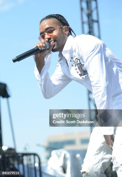 26 Rapper Ye Ali Stock Photos, High-Res Pictures, and Images - Getty Images