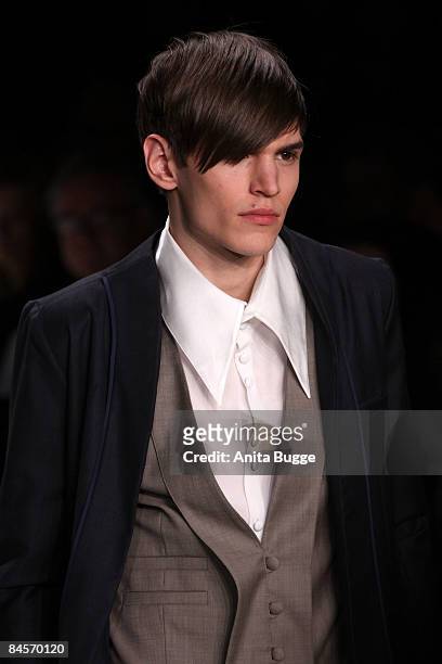 Model walks the runway at the Kilian Kerner fashion show during the autmn/winter 2009/10 Mercedes Benz Fashion week on January 31, 2009 in Berlin,...