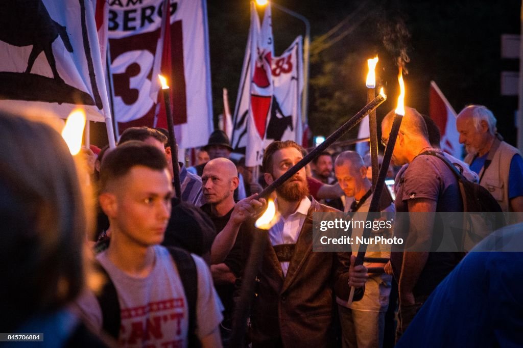 Identitarian movement demonstrates at Kahlenberg Vienna