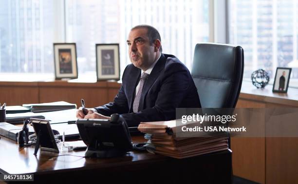 Donna" Episode 710 -- Pictured: Rick Hoffman as Louis Litt --