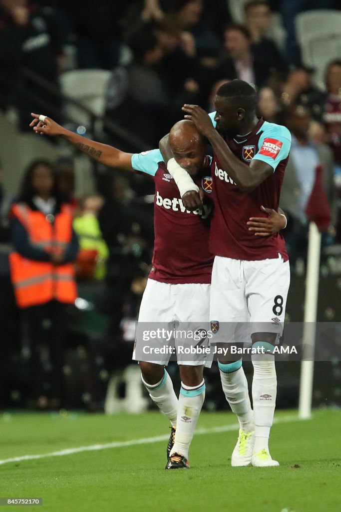 West Ham United v Huddersfield Town - Premier League