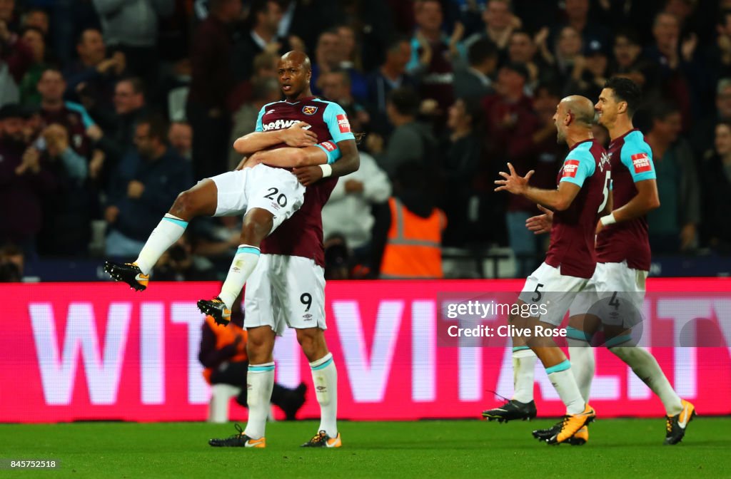 West Ham United v Huddersfield Town - Premier League