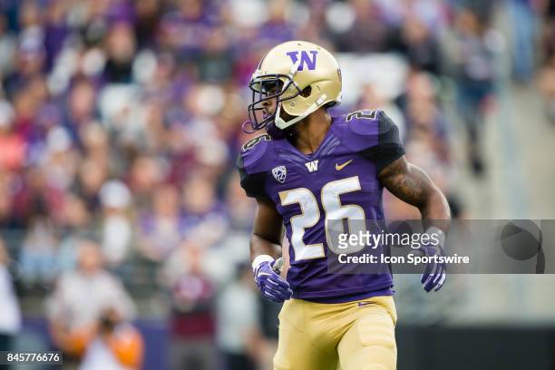 Washington Salvon Ahmed lines up for the next play during a college football game between the Washington Huskies and the Montana Grizzlies on...