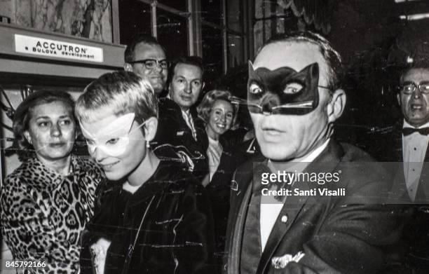 Mia Farrow and Frank Sinatra at Truman Capote BW Ball on November 28, 1966 in New York, New York.
