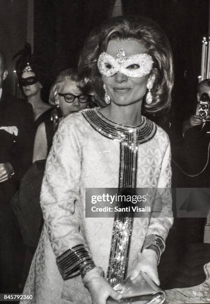 Lee Radziwill at Truman Capote BW Ball on November 28, 1966 in New York, New York.