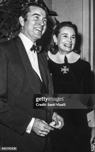 Wyatt Cooper with wife Gloria Vanderbilt at Truman Capote BW Ball on November 28, 1966 in New York, New York.