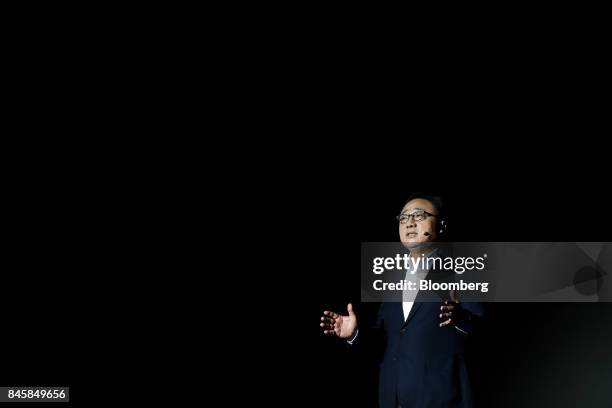 Koh, president of mobile communications at Samsung Electronics Co., speaks during a media event for the company's Galaxy Note 8 smartphone in Seoul,...